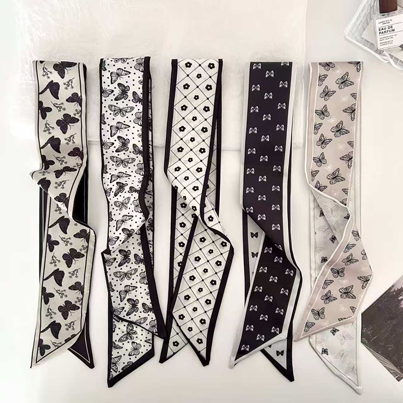ผ้าพันคอไหมขนาดเล็ก ลายผีเสื้อ - Luxury Bags Brand บทวิจารณ์และราคา