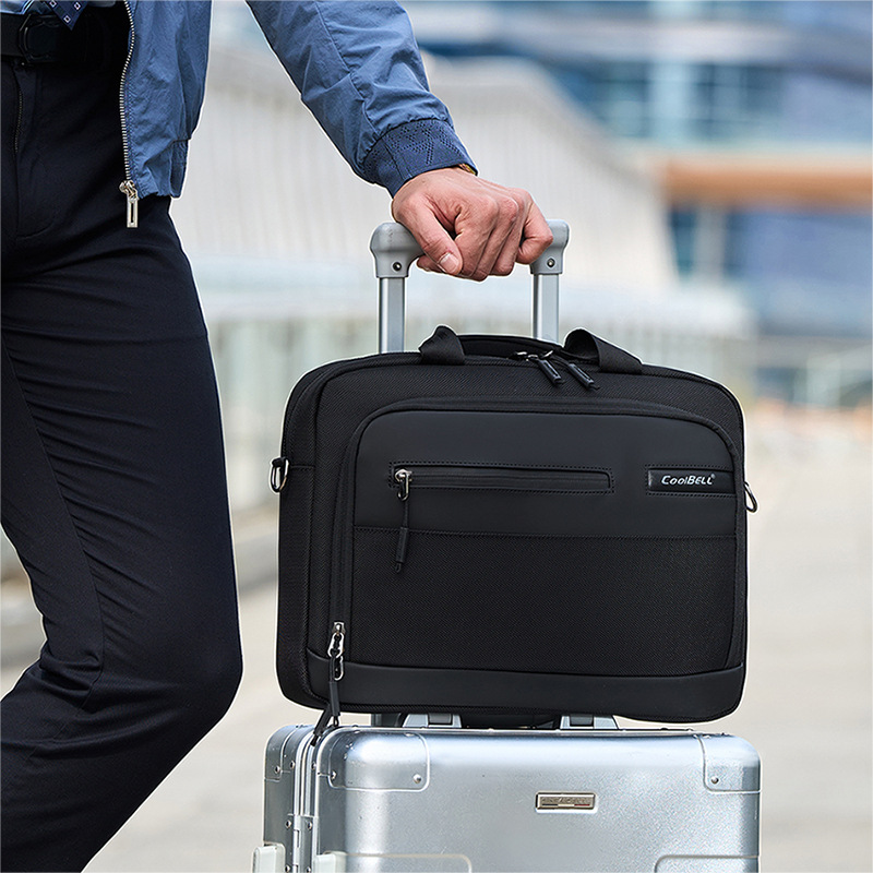 กระเป๋าเอกสารสำหรับผู้ชาย กระเ - Luxury Bags For Men บทวิจารณ์และราคา