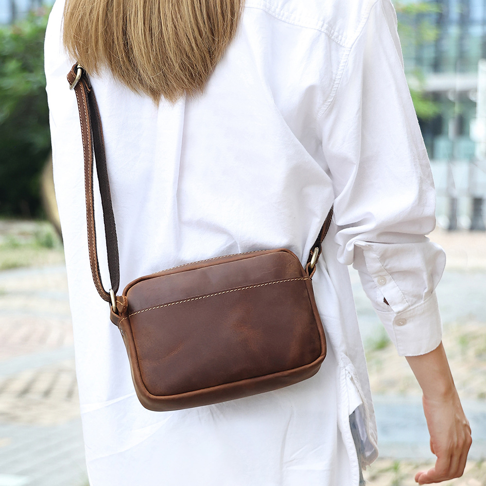 กระเป๋าหนังวัวแท้สุดหรูสำหรับผ - Luxury Bags For Men บทวิจารณ์และราคา