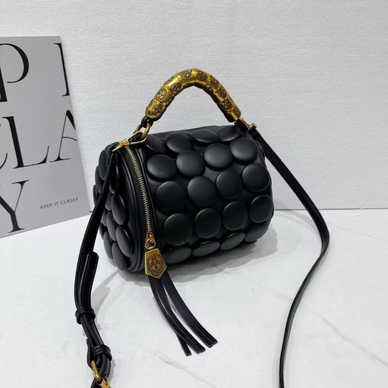 กระเป๋าหนังทรงเรโทรสำหรับผู้หญ - Luxury Bags Youtube บทวิจารณ์และราคา